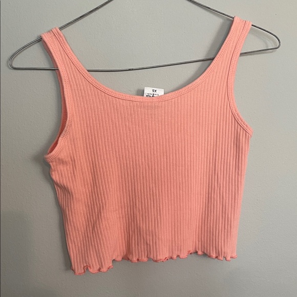 Crop top - Picture 3 of 3